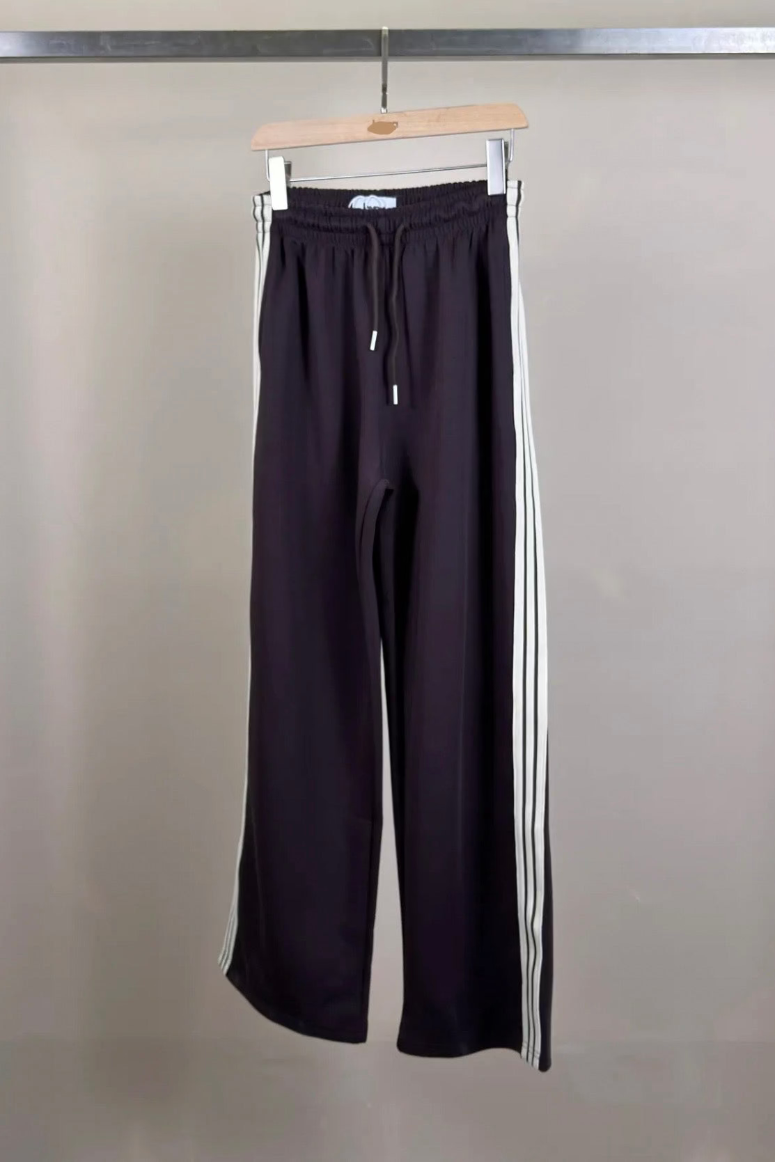 PANTALON IZARA BORDEAUX